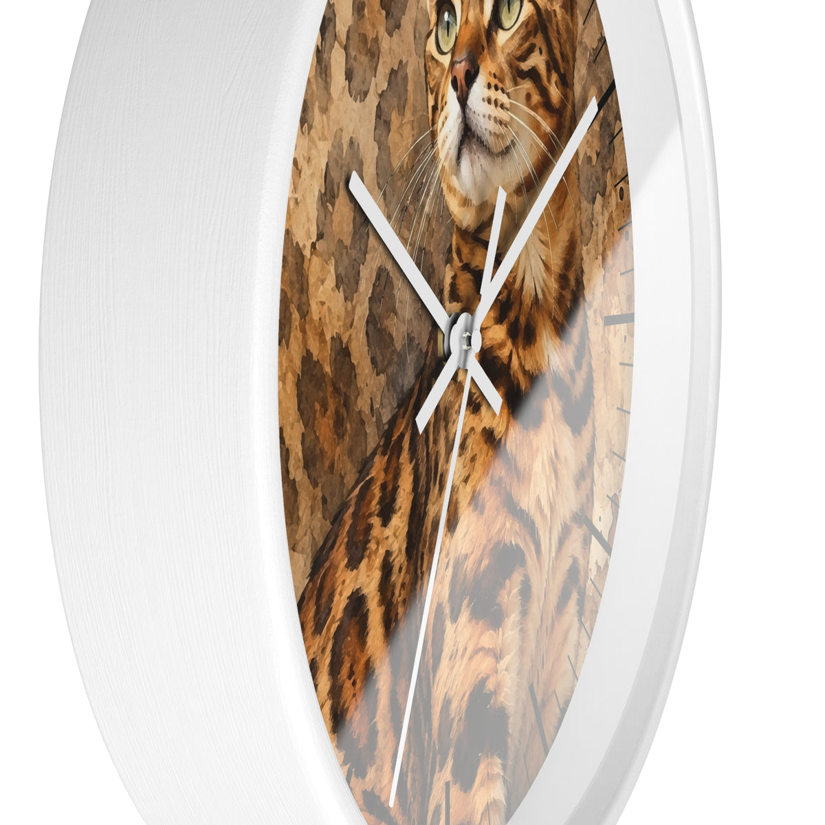 Cheetah Print Bengal Cat Wood Wall Clock – Wildlife-Inspired Home Decor for Cat Lovers