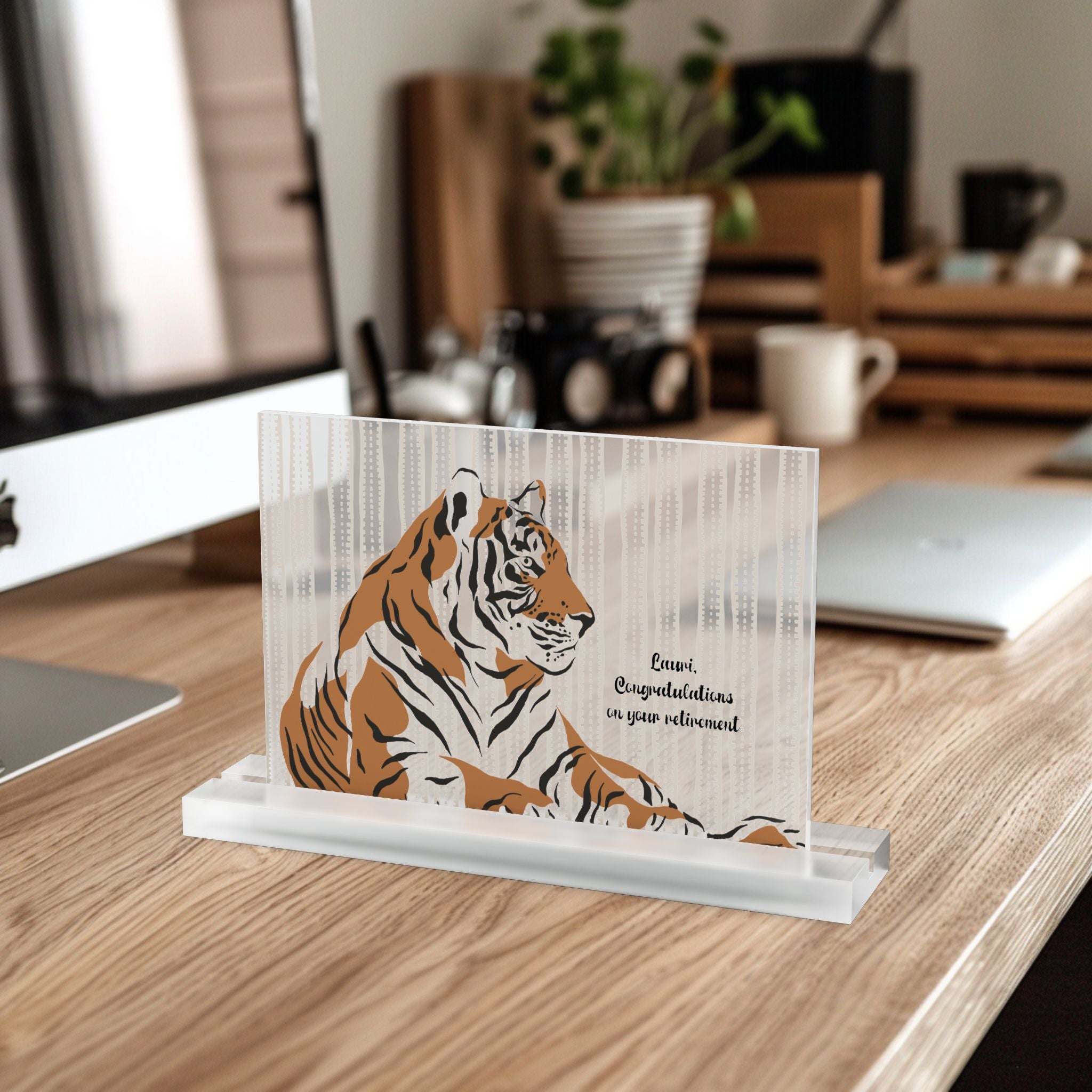 Tiger Acrylic Table Sign — 'Congrats on Your Retirement' Decorative Desk Plaque