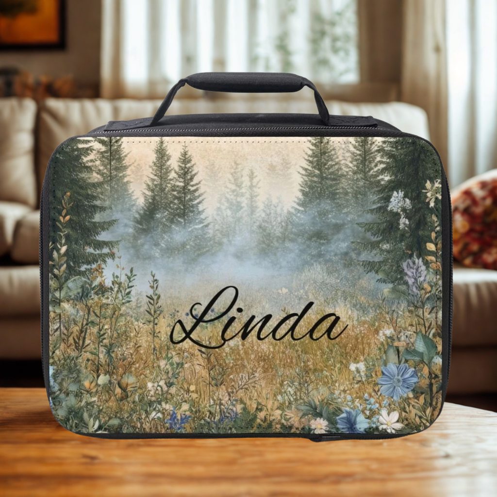 Rectangular lunch bag with nature design and 'Linda' text on a wooden living room table